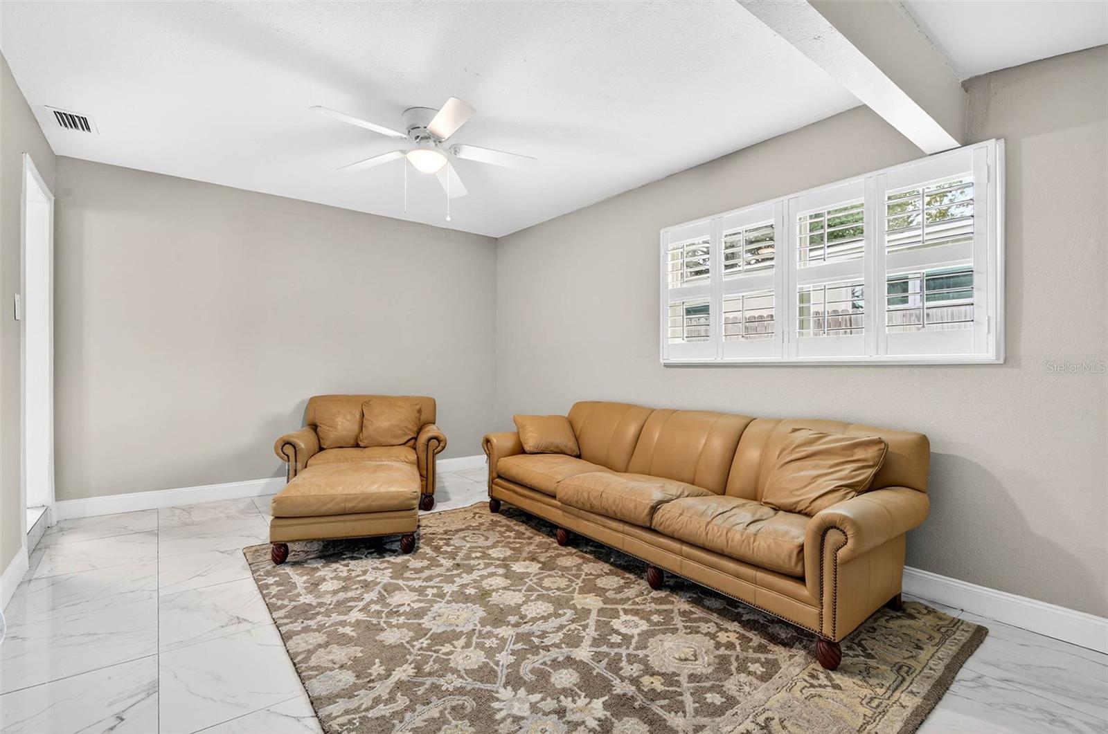 Image 18 of 23 For 1345 Parkwood Street
