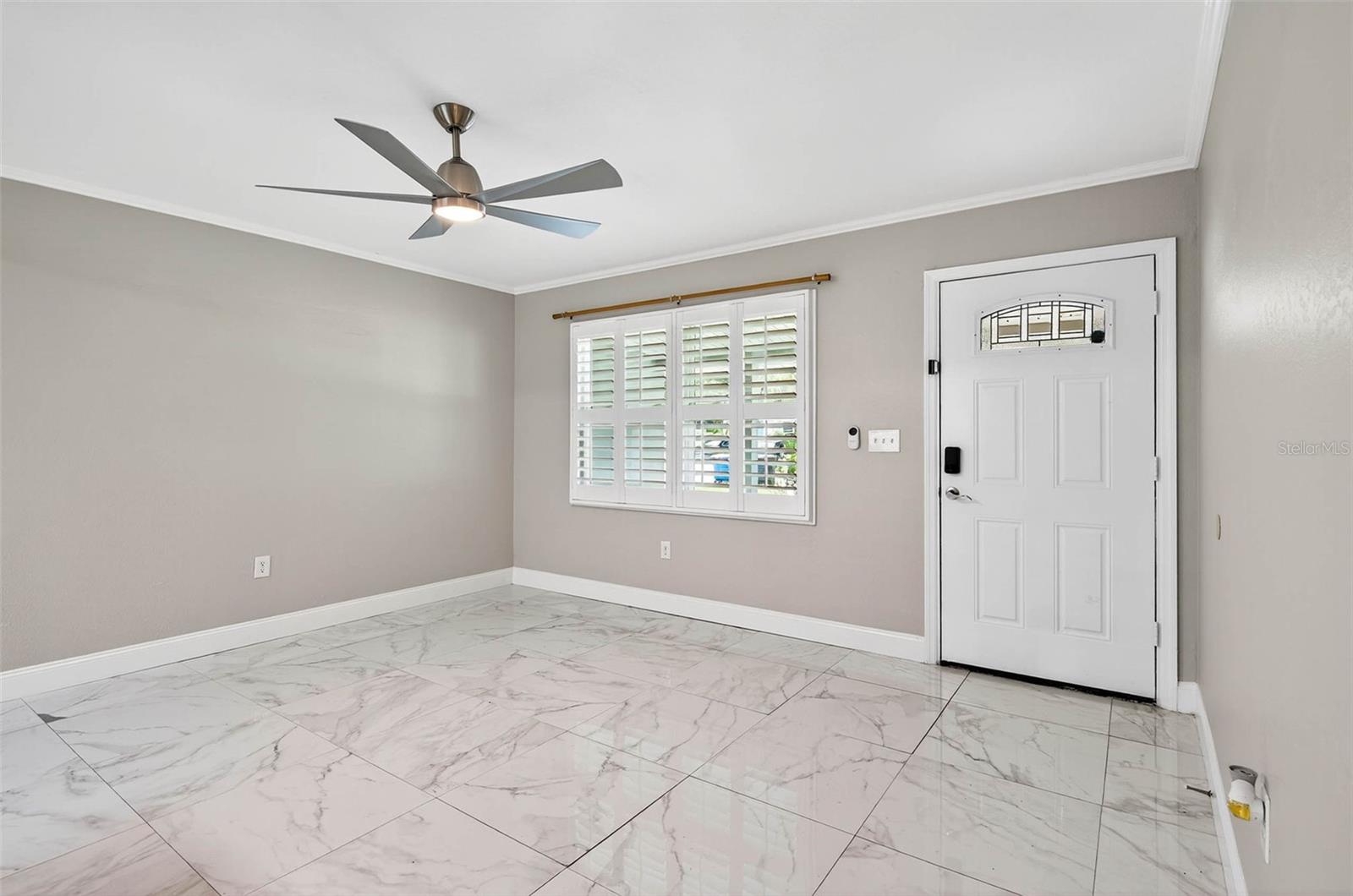 Image 7 of 23 For 1345 Parkwood Street