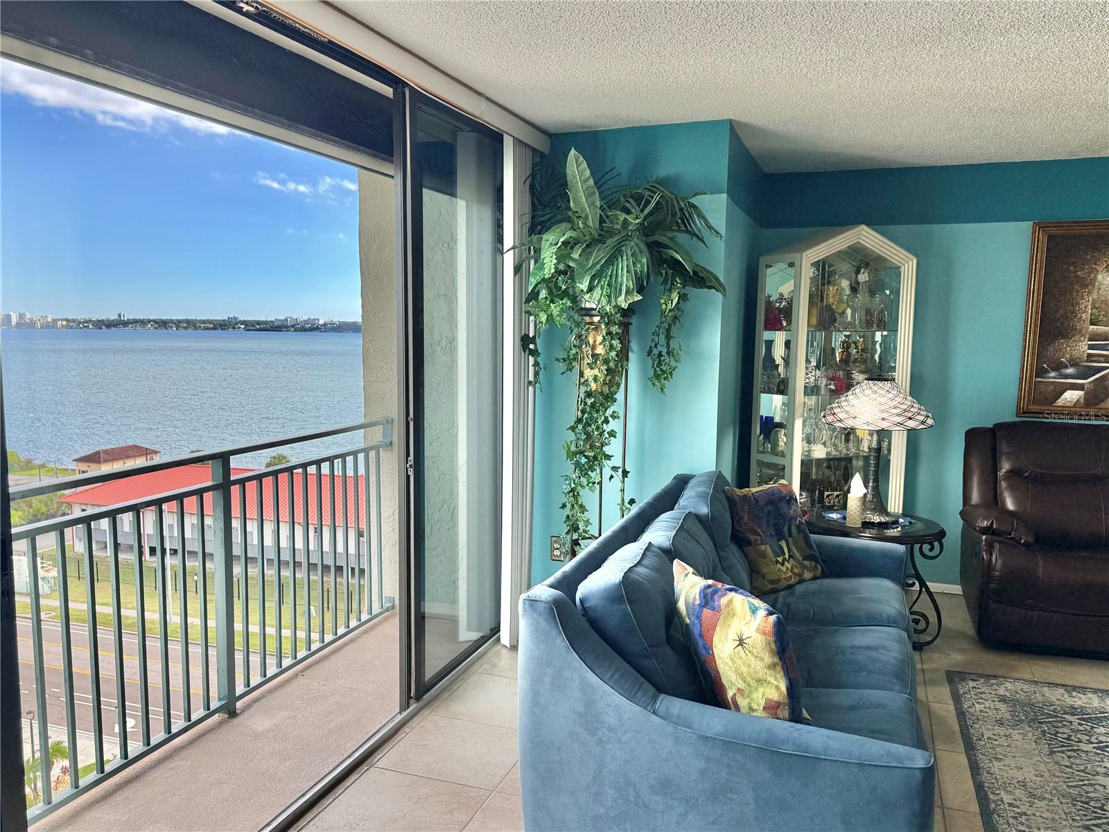 Image 57 of 61 For 1380 Gulf Boulevard 906