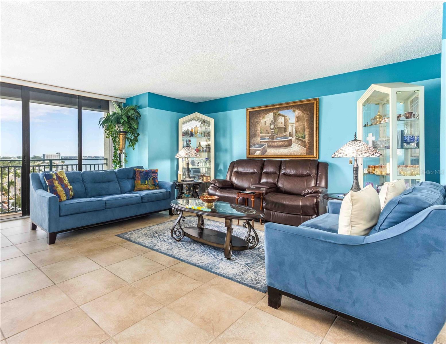 Image 71 of 96 For 1380 Gulf Boulevard 906