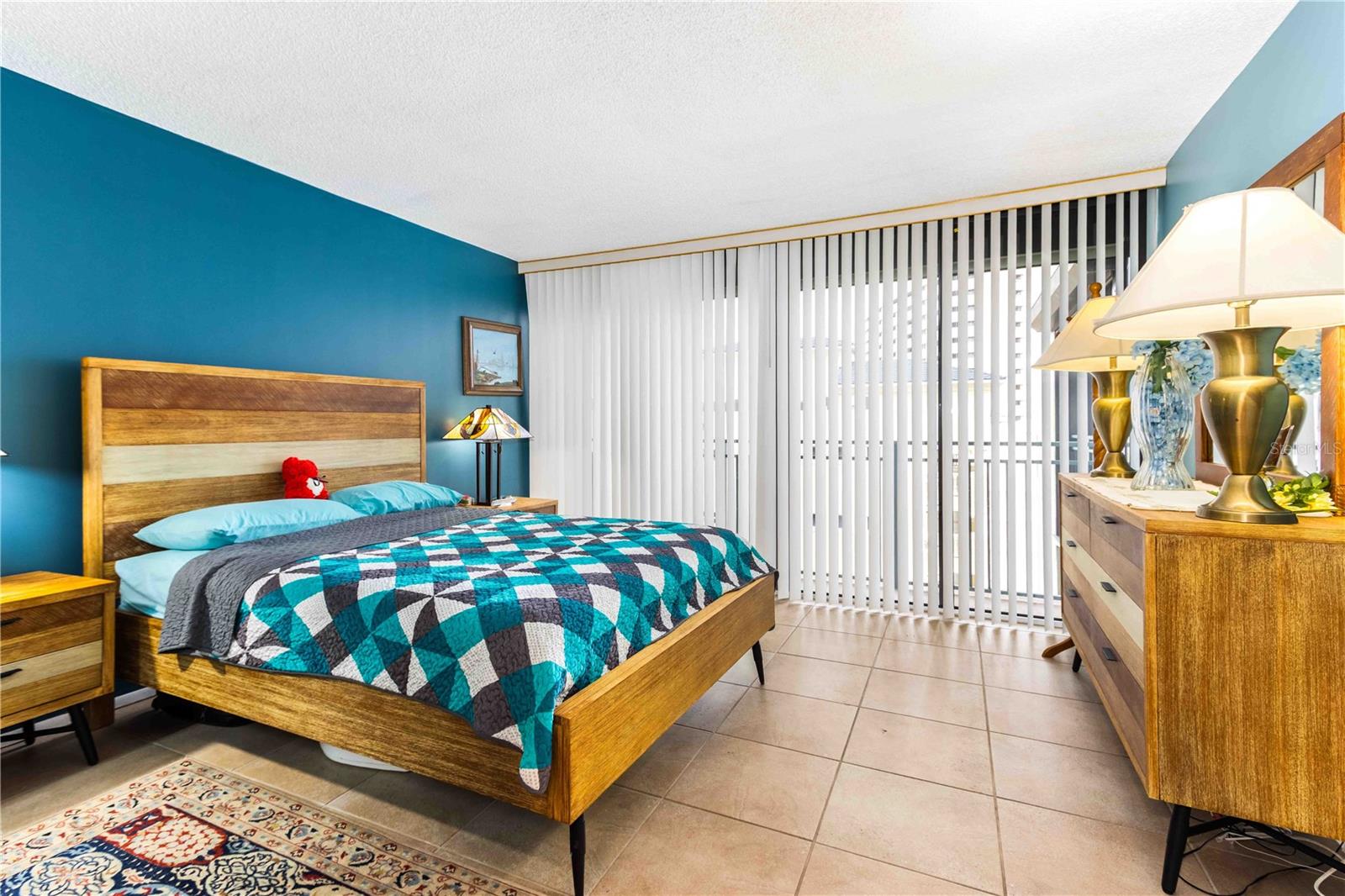 Image 77 of 96 For 1380 Gulf Boulevard 906