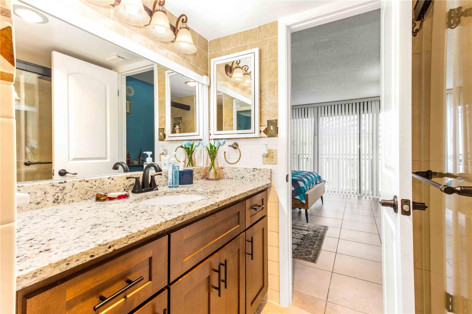 Image 81 of 96 For 1380 Gulf Boulevard 906