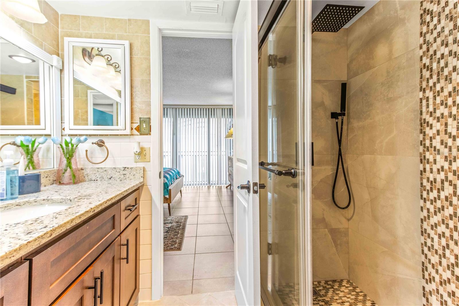 Image 83 of 96 For 1380 Gulf Boulevard 906