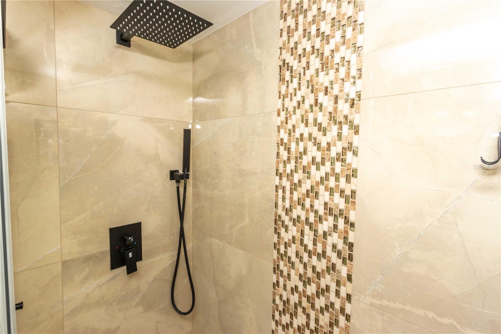 Image 84 of 96 For 1380 Gulf Boulevard 906