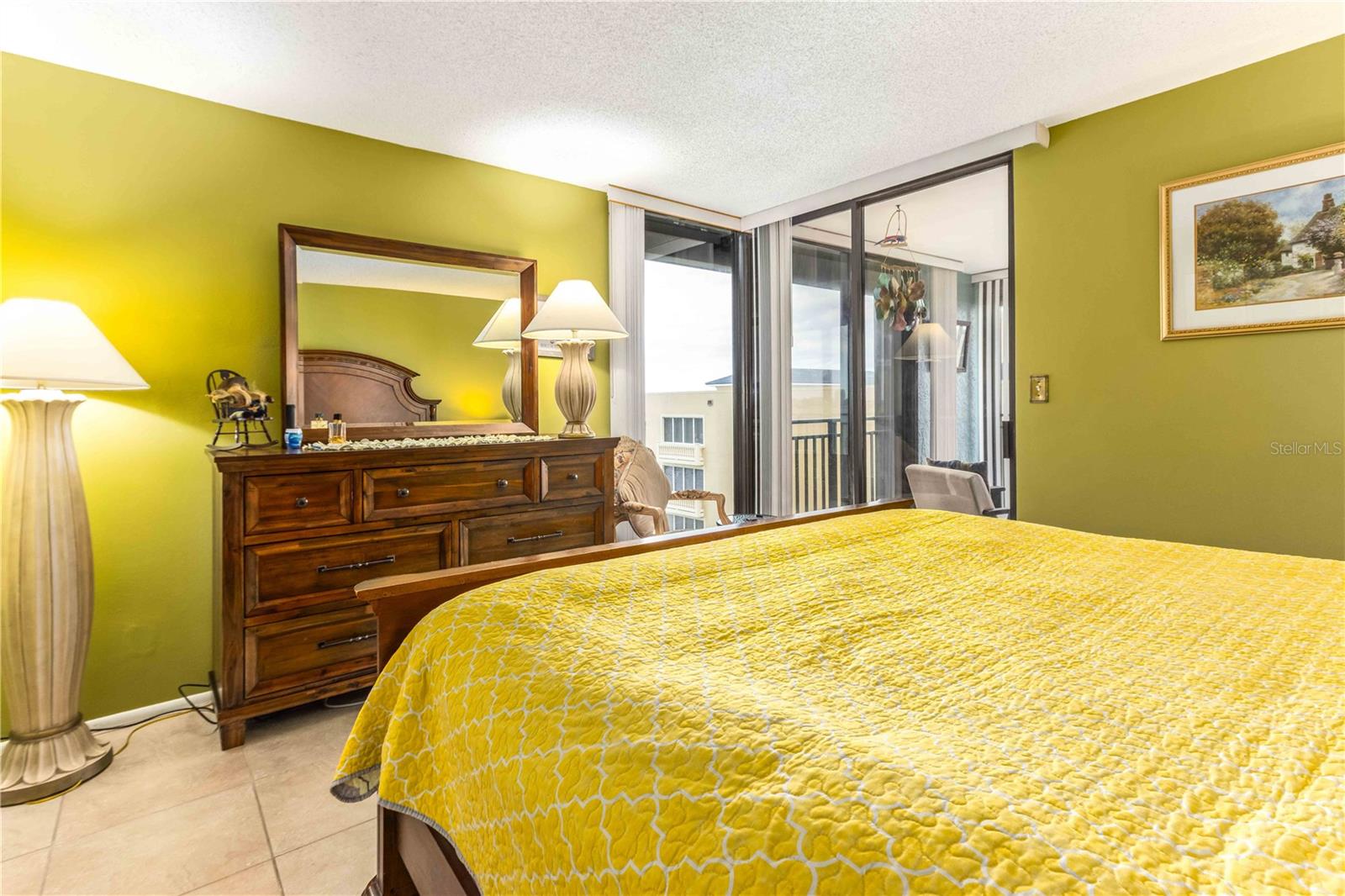 Image 87 of 96 For 1380 Gulf Boulevard 906