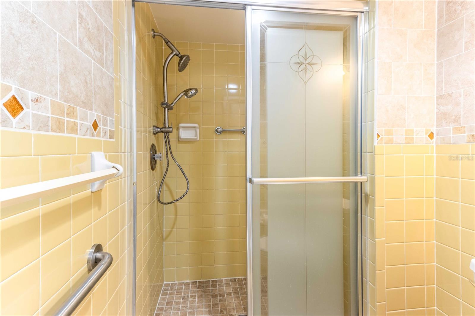 Image 90 of 96 For 1380 Gulf Boulevard 906