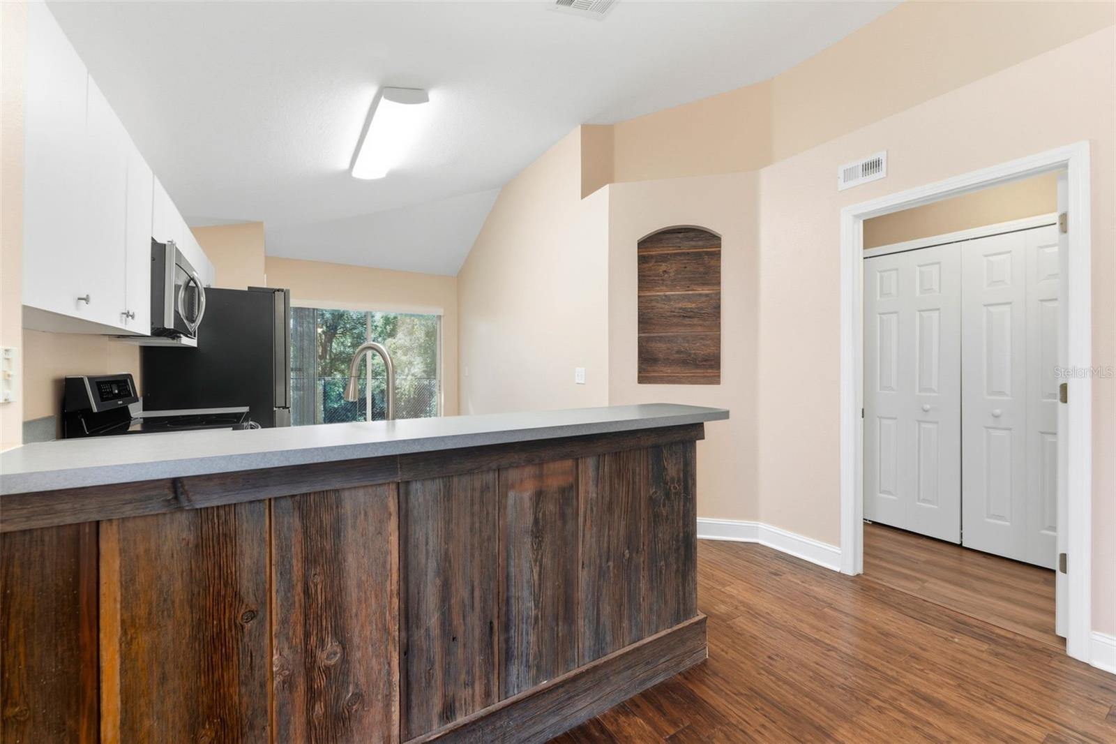 Image 13 of 33 For 15016 Deer Meadow Drive