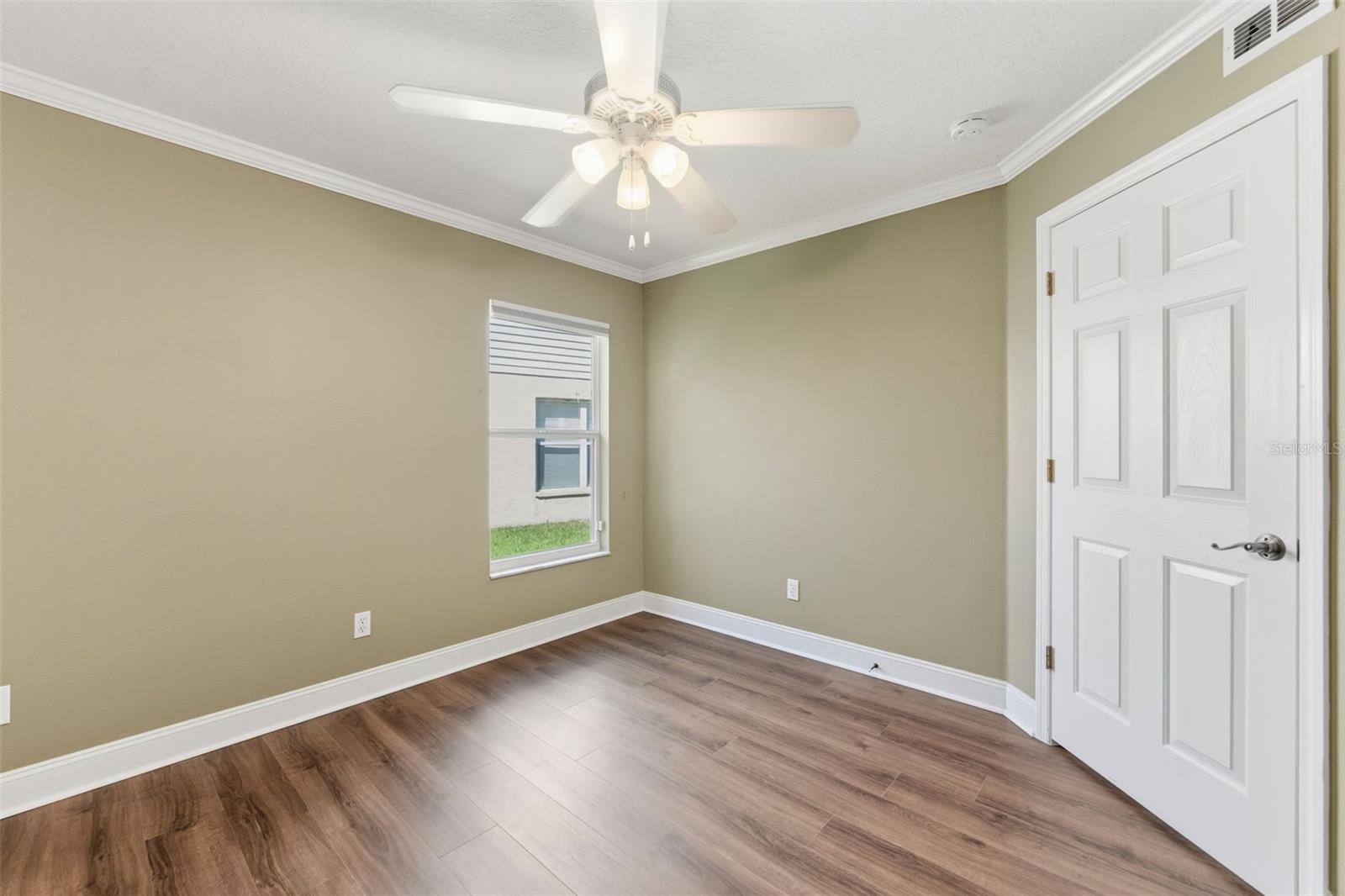 Image 22 of 33 For 15016 Deer Meadow Drive