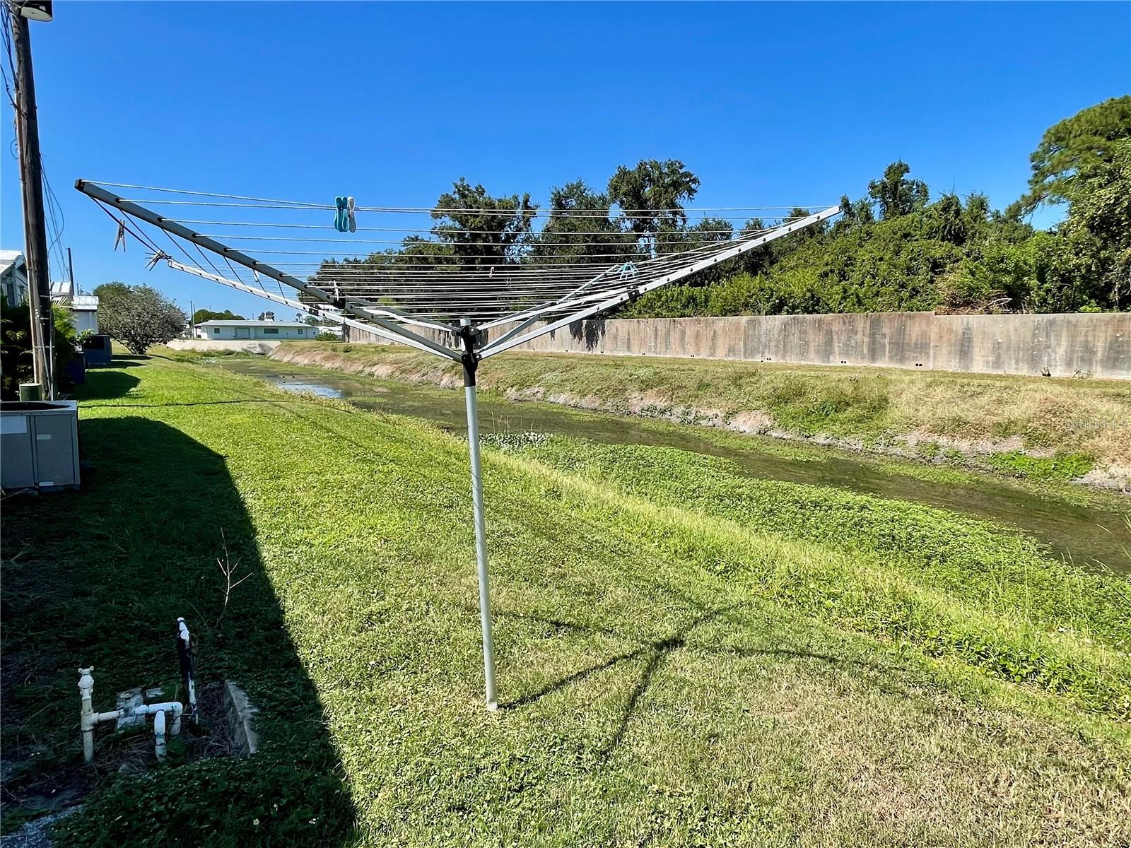 Image 5 of 30 For 34557 Gardenia Drive N