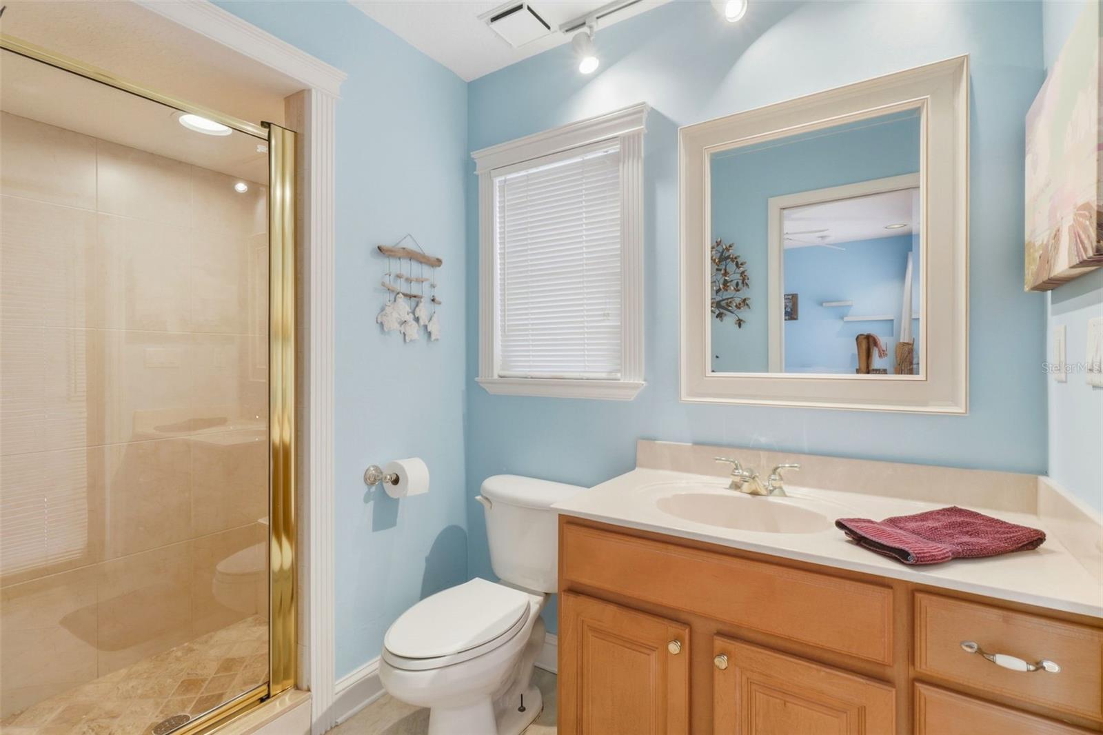 Image 34 of 54 For 76 Gulfwinds Drive