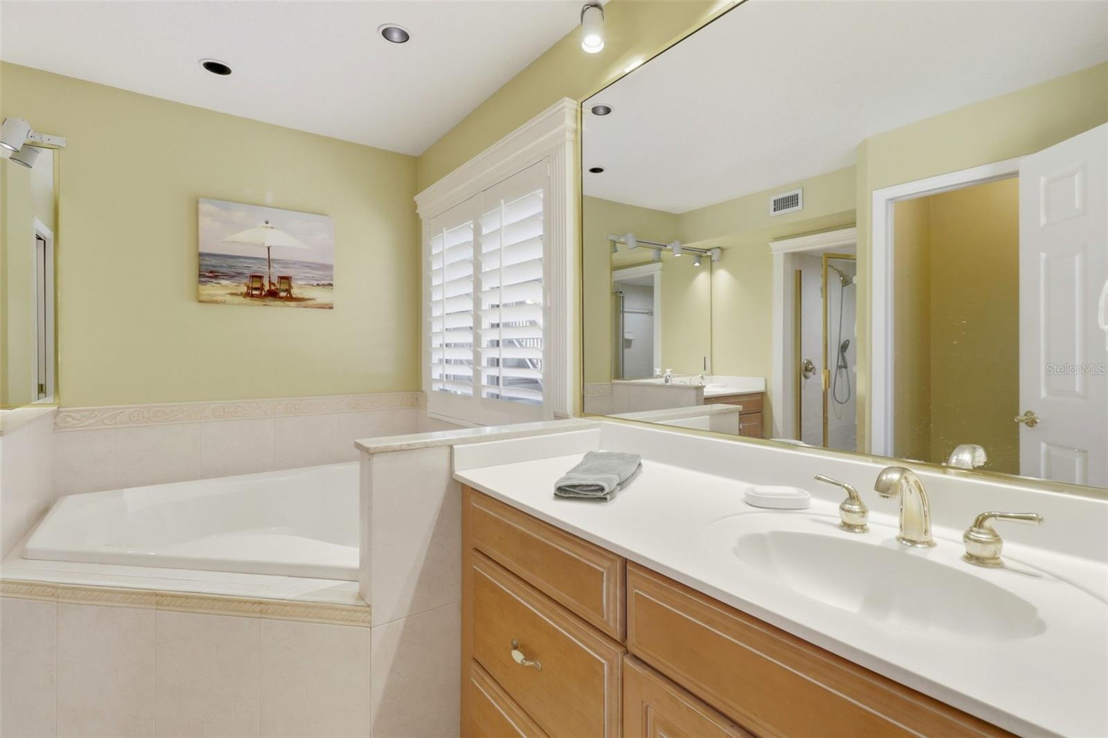 Image 35 of 54 For 76 Gulfwinds Drive