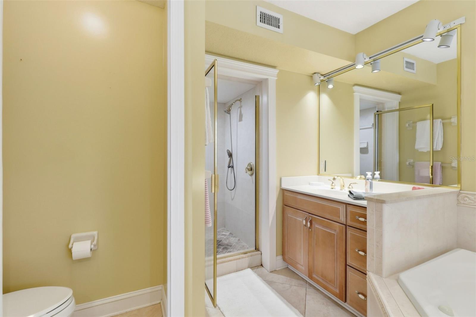 Image 36 of 54 For 76 Gulfwinds Drive