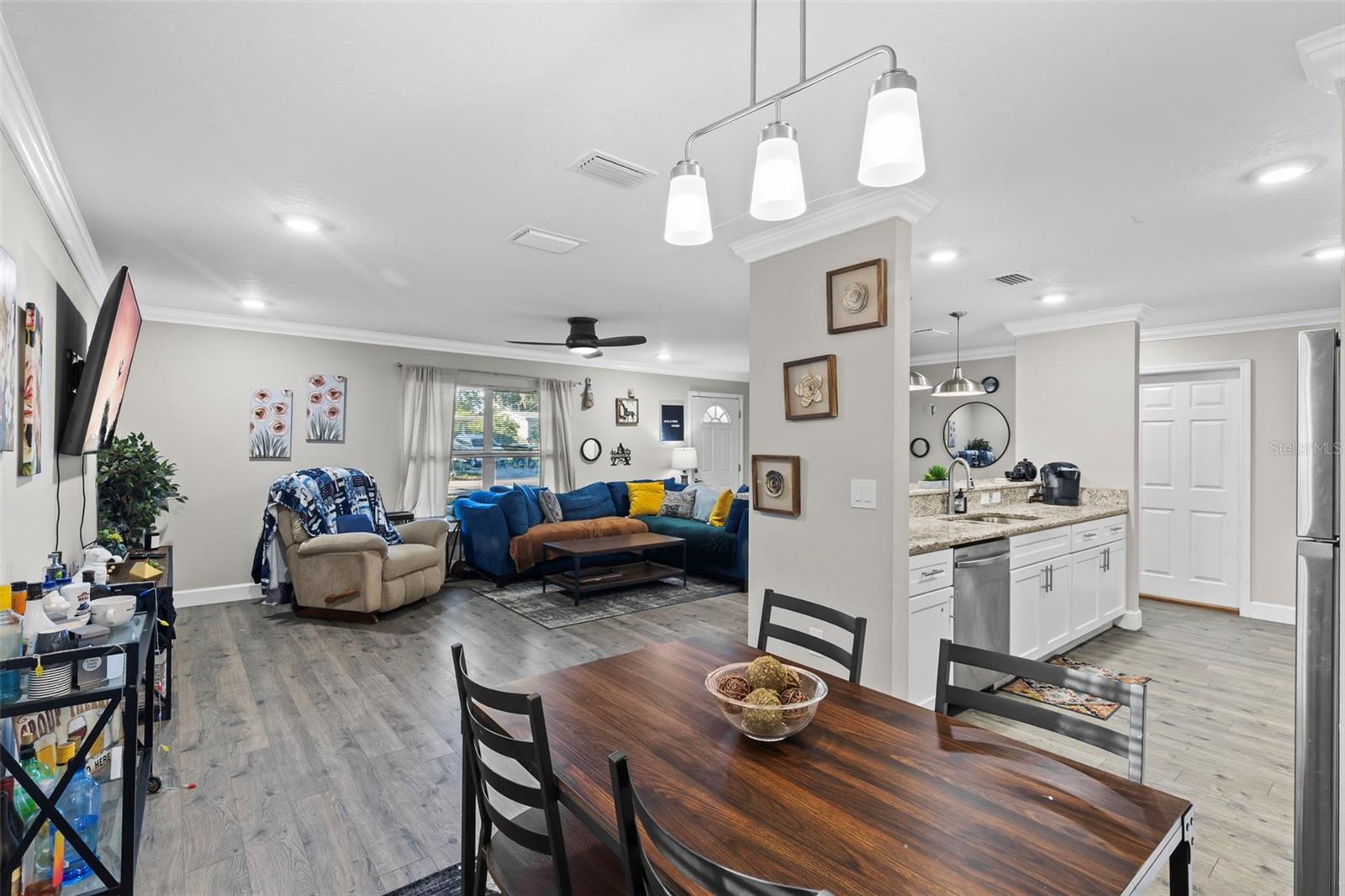 Image 13 of 31 For 4216 Yukon Street