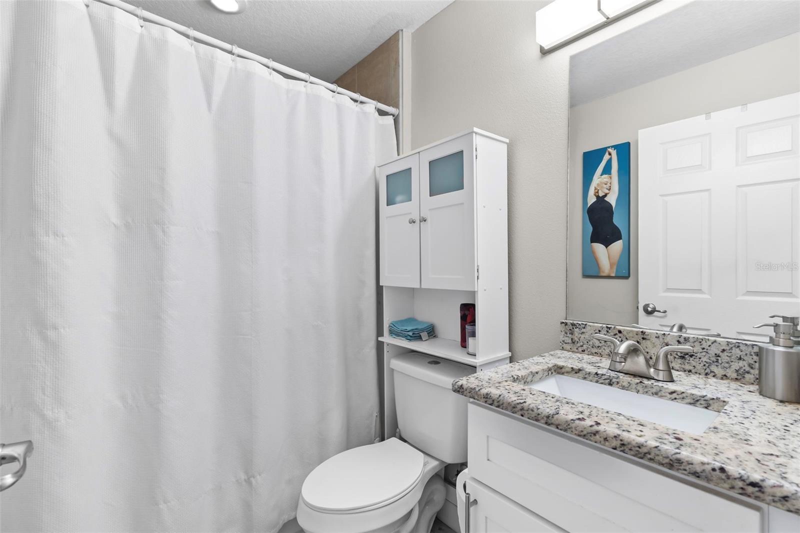 Image 18 of 31 For 4216 Yukon Street