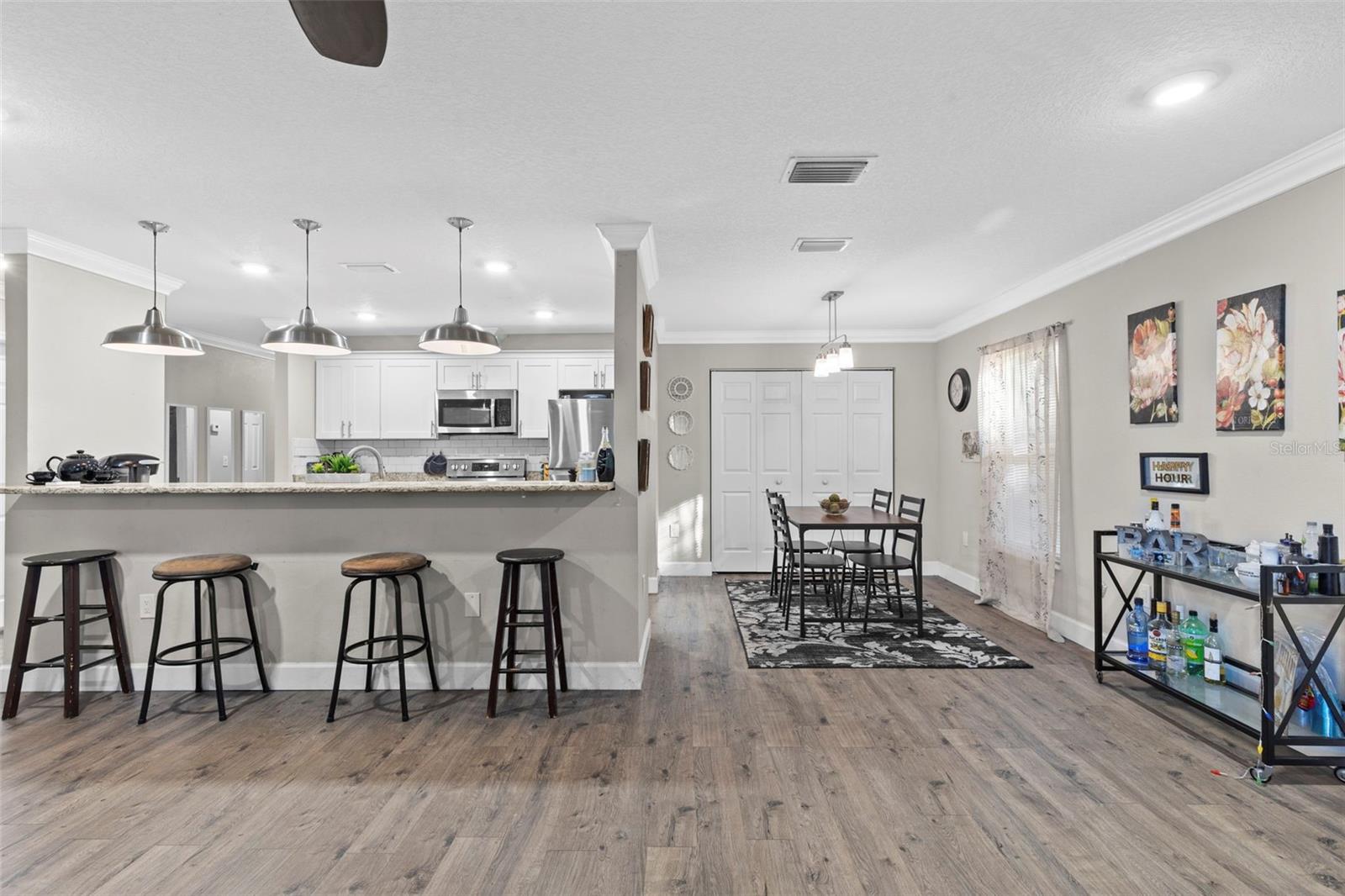 Image 9 of 31 For 4216 Yukon Street