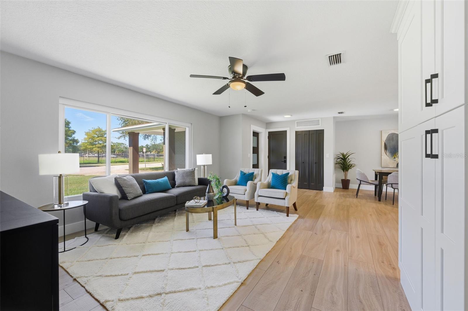 Image 19 of 49 For 6135 Tanglewood Drive Ne