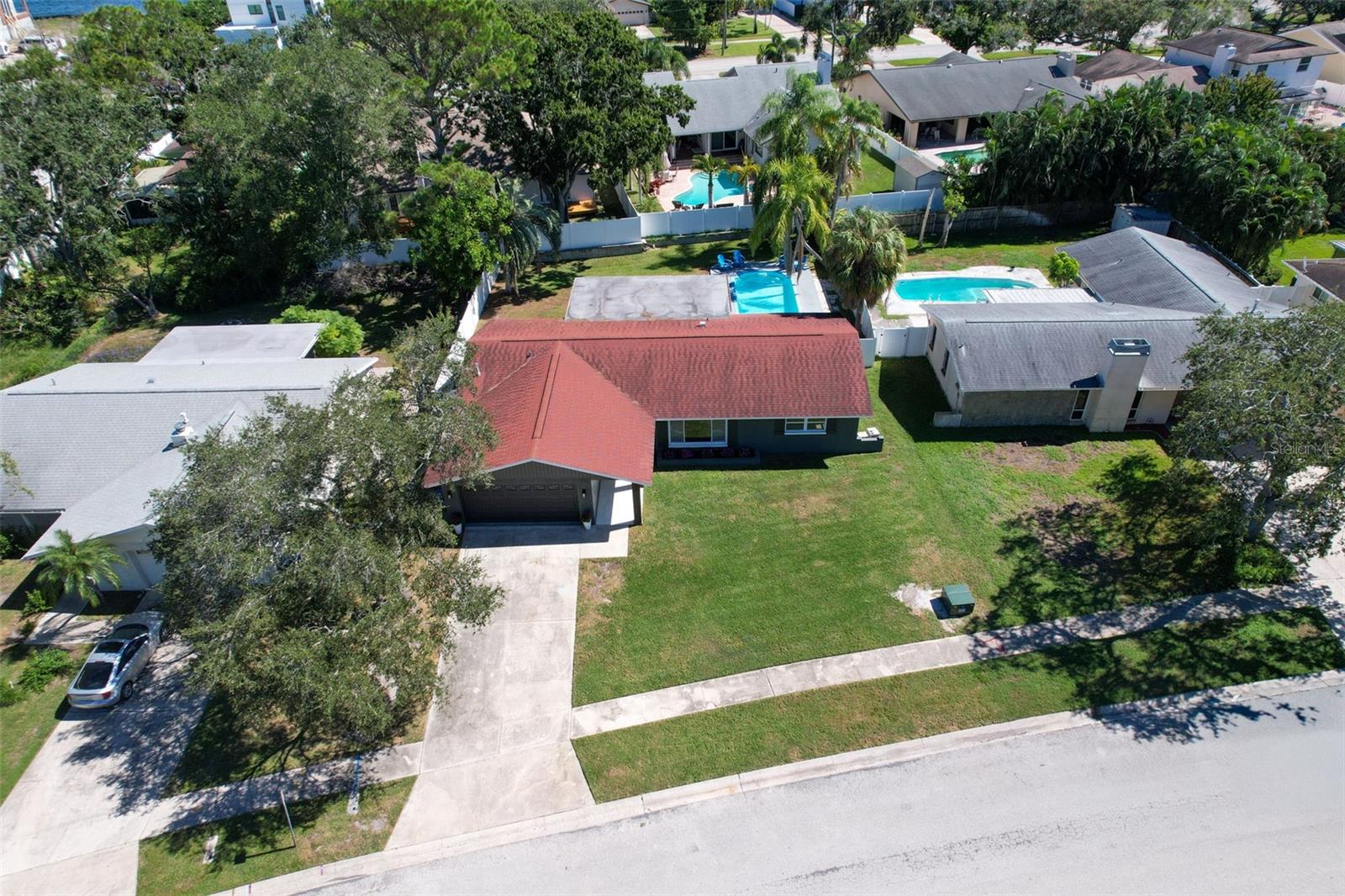 Image 3 of 49 For 6135 Tanglewood Drive Ne