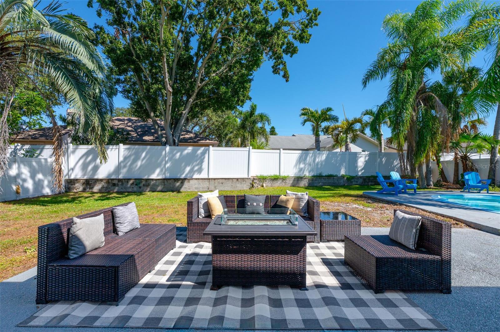 Image 39 of 49 For 6135 Tanglewood Drive Ne