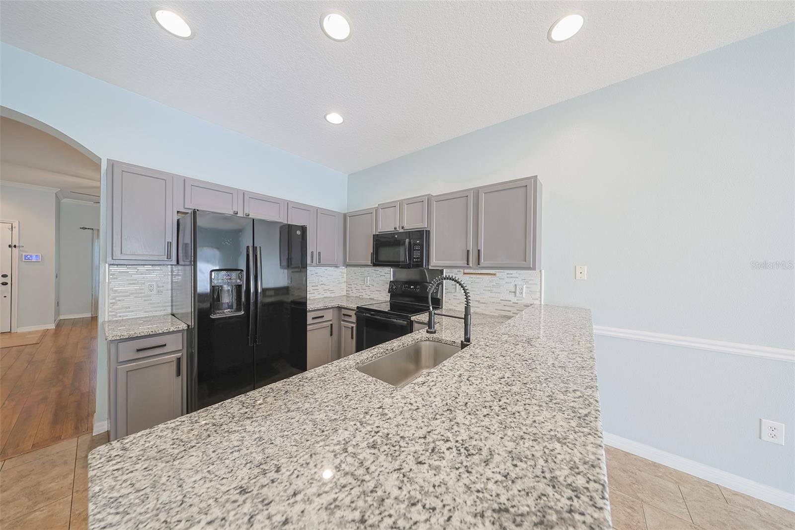 Image 10 of 35 For 12855 Kings Crossing Drive