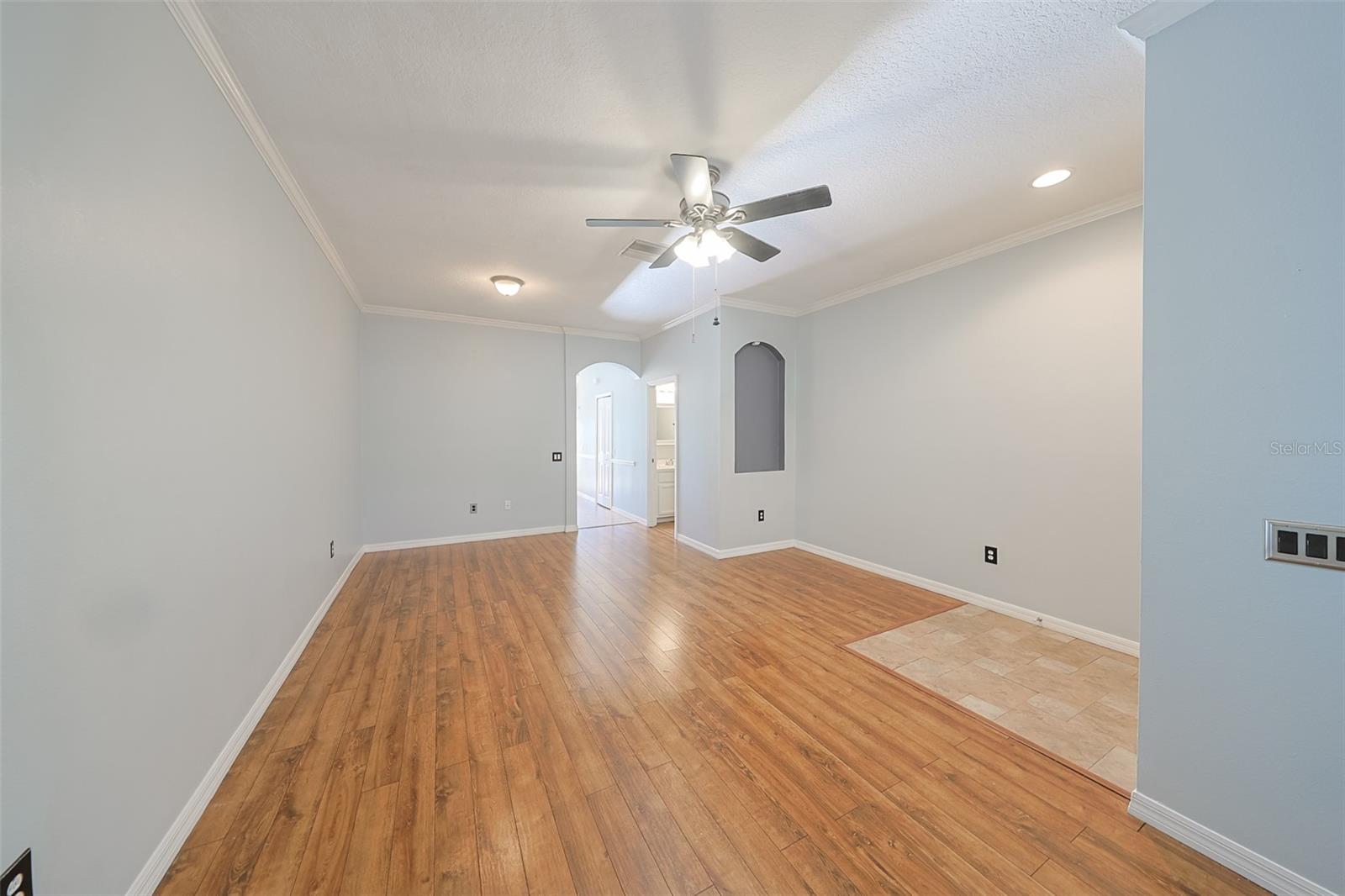 Image 3 of 35 For 12855 Kings Crossing Drive