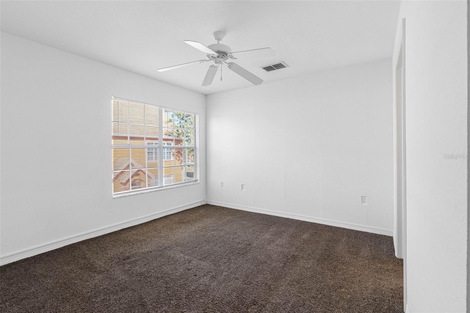 Image 21 of 38 For 10538 Windsor Lake Court 10538