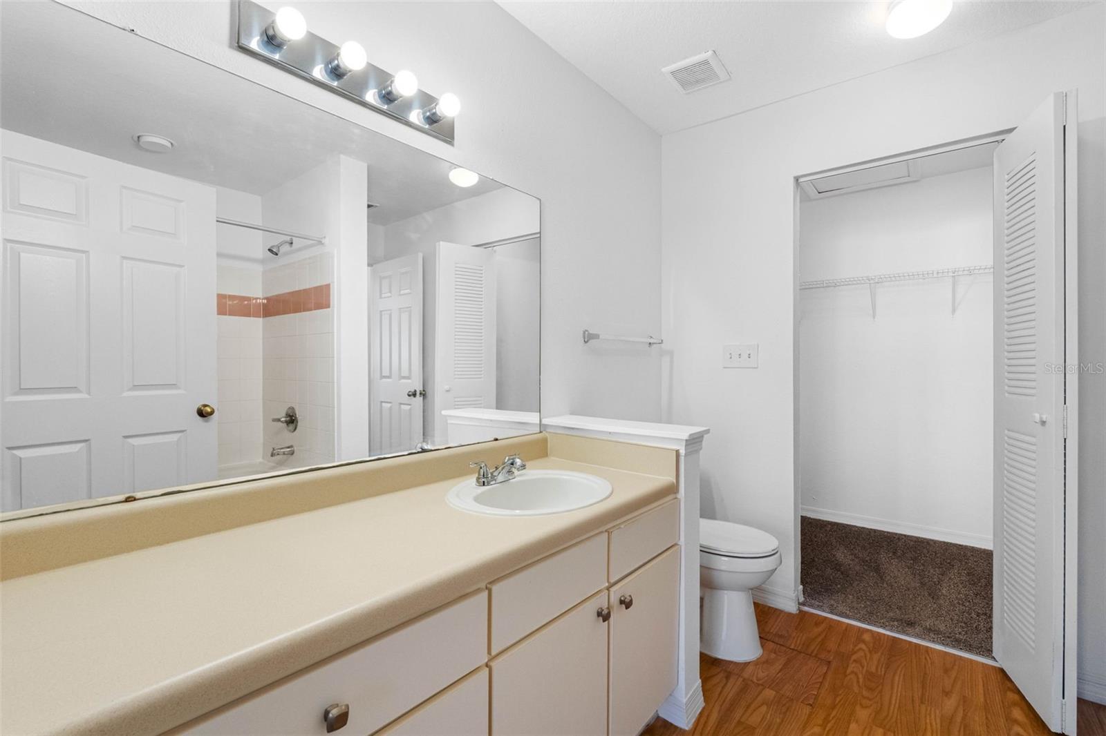 Image 22 of 38 For 10538 Windsor Lake Court 10538