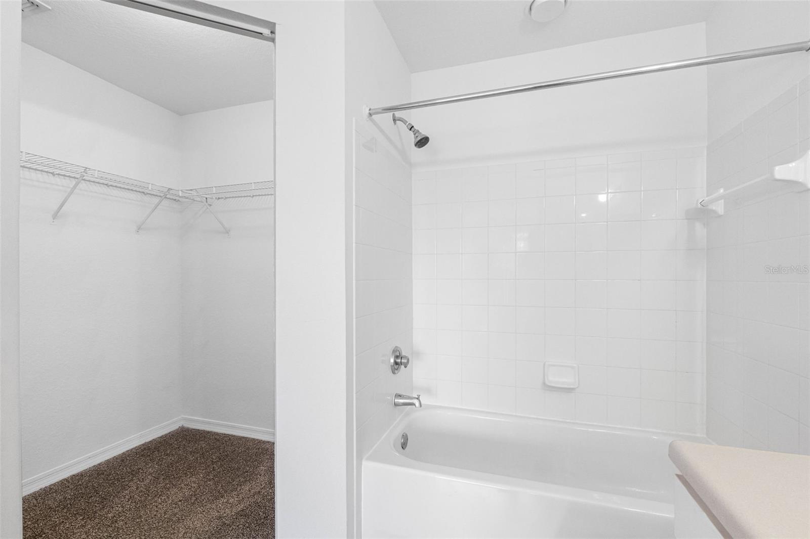 Image 27 of 38 For 10538 Windsor Lake Court 10538