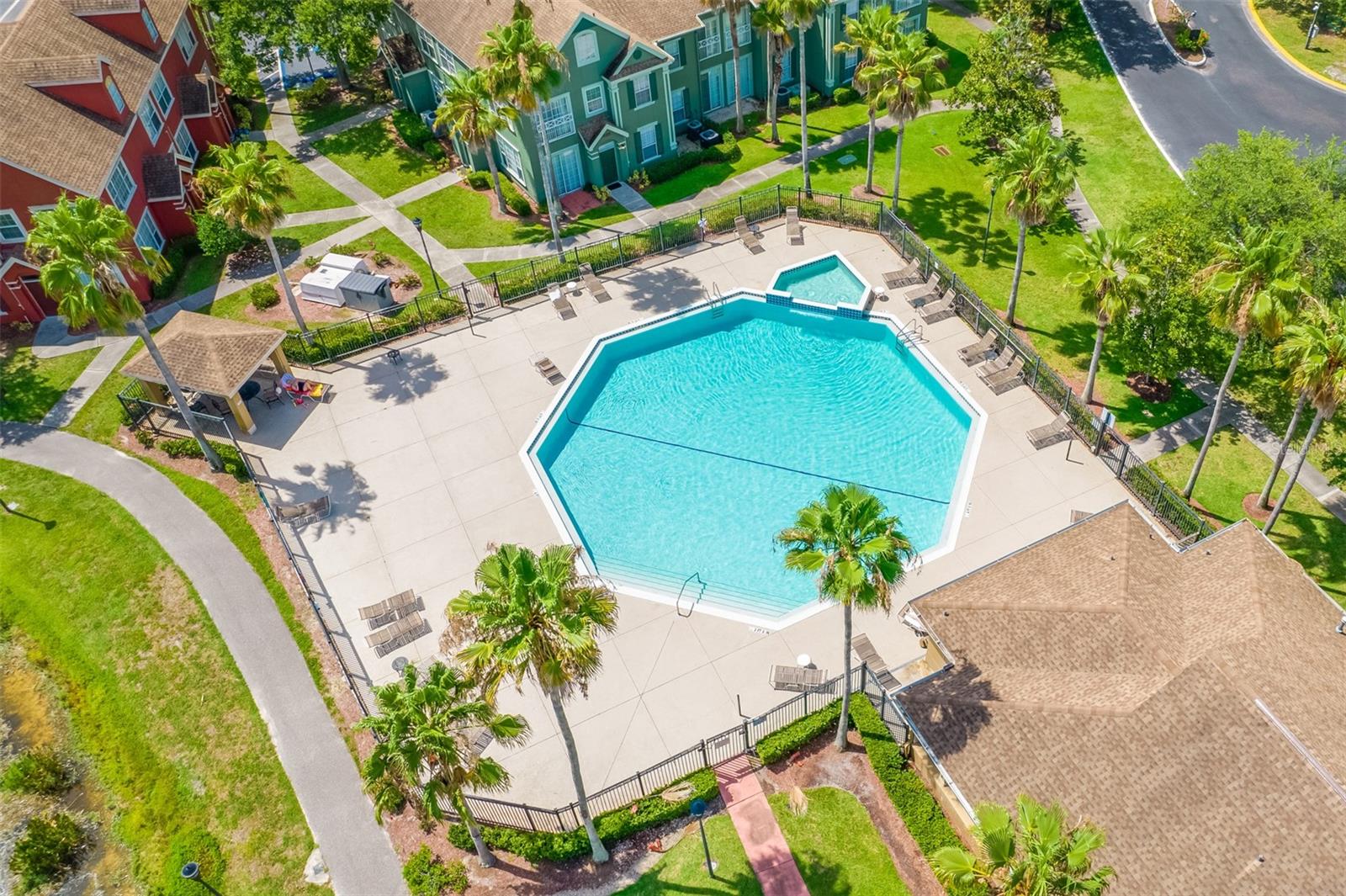 Image 37 of 38 For 10538 Windsor Lake Court 10538
