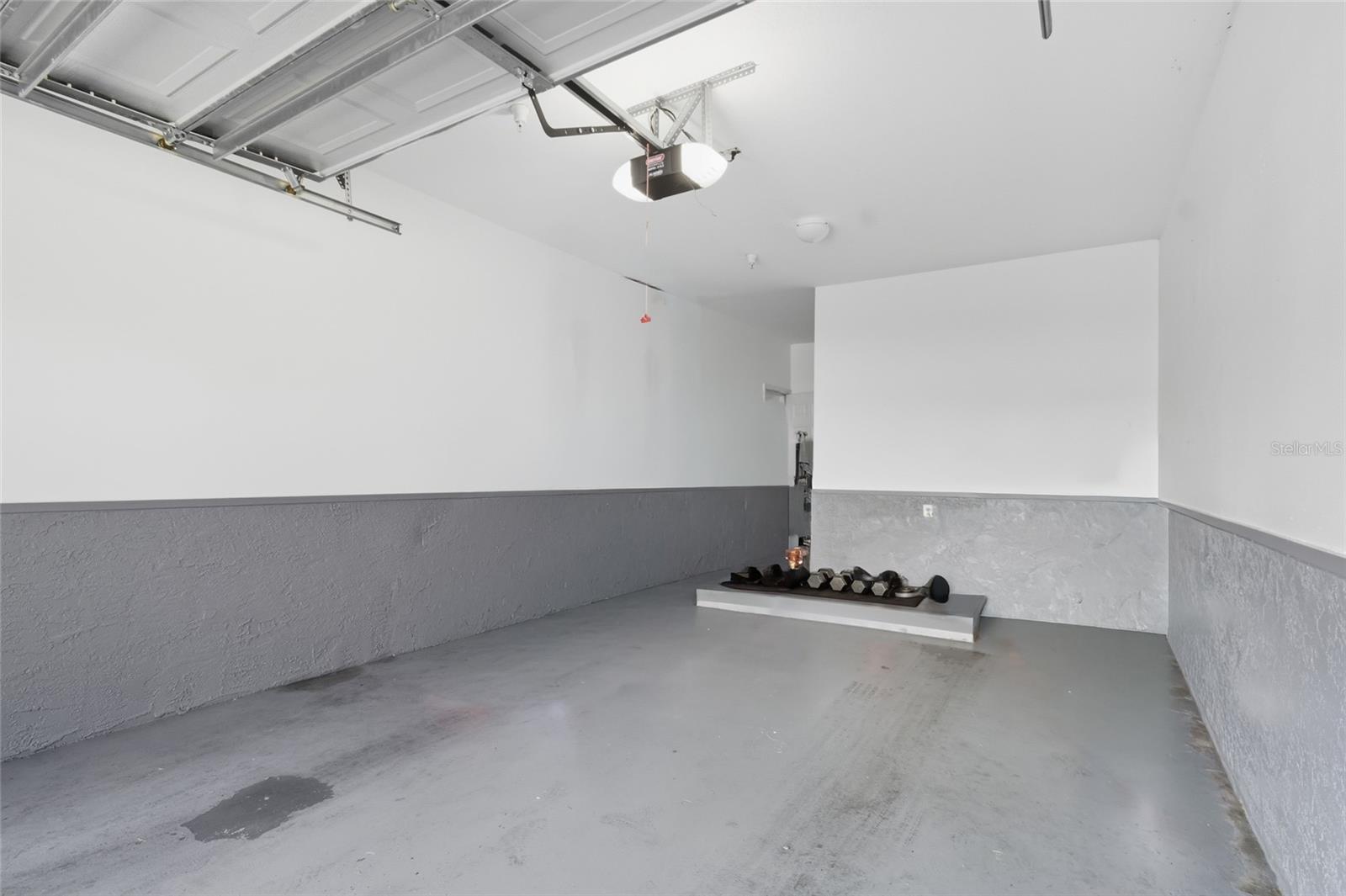 Image 29 of 48 For 2212 Bay Club Circle 2212