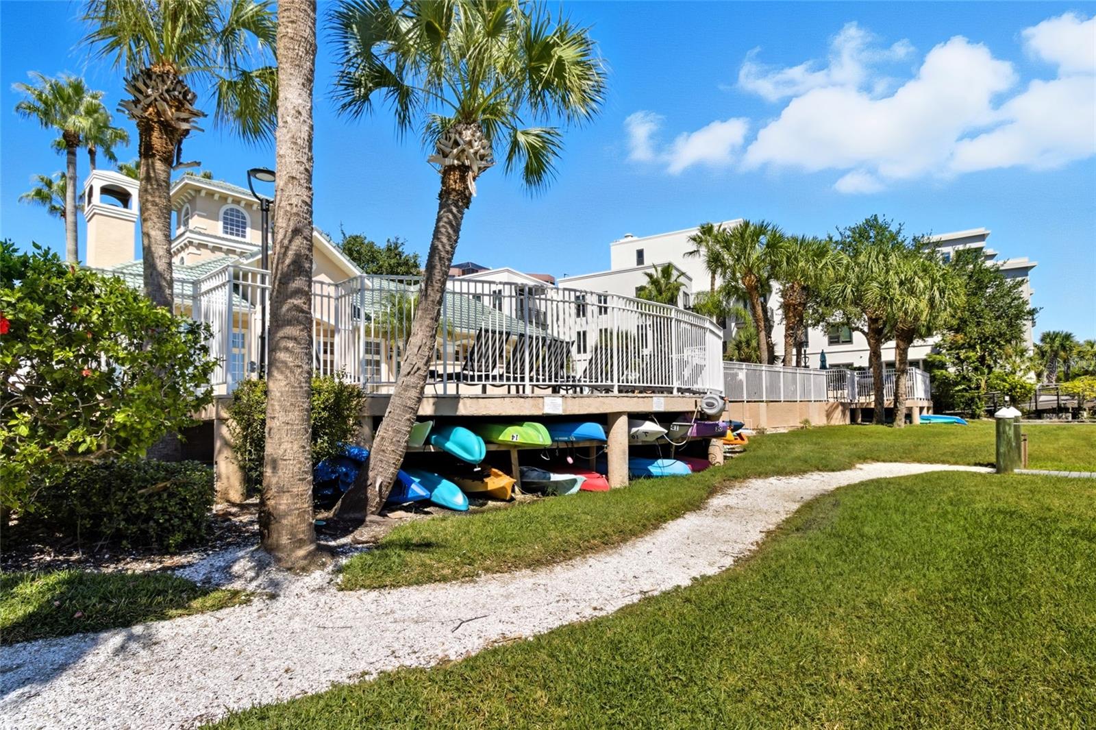 Image 42 of 48 For 2212 Bay Club Circle 2212