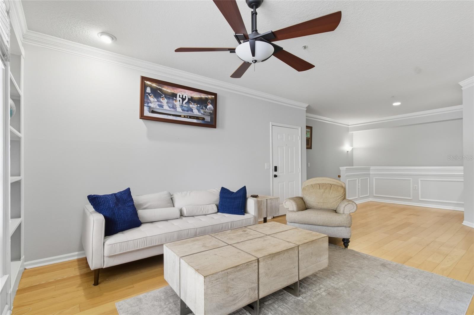 Image 9 of 48 For 2212 Bay Club Circle 2212