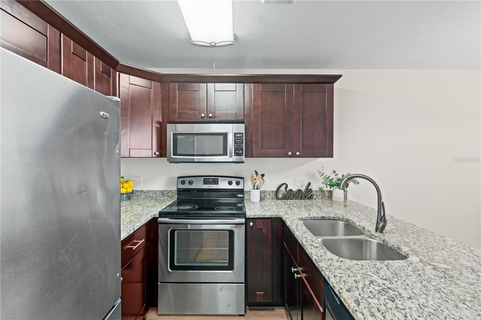 Image 6 of 24 For 5706 Dalden Drive 0