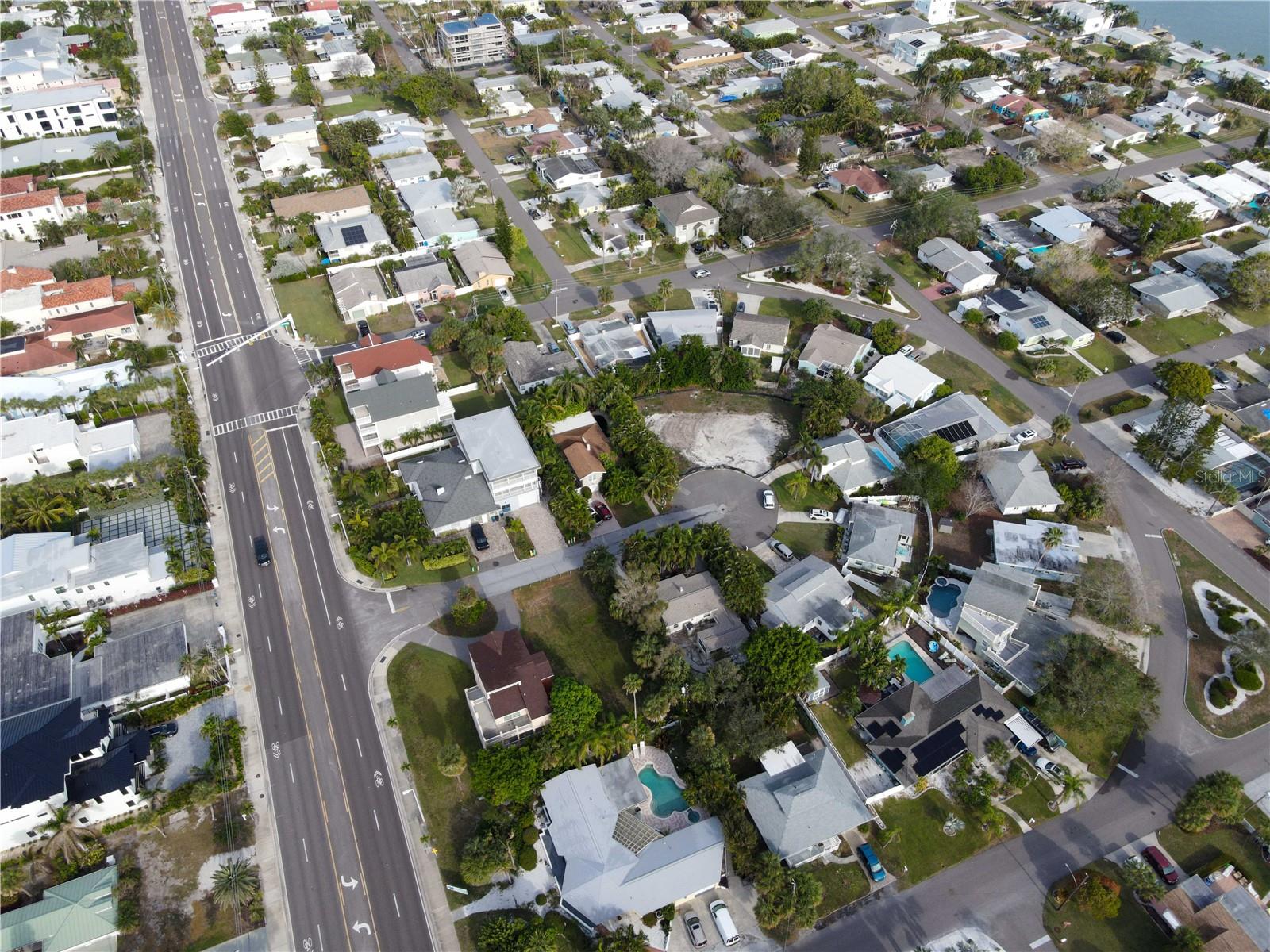 Image 4 of 11 For 30 160th Court 22