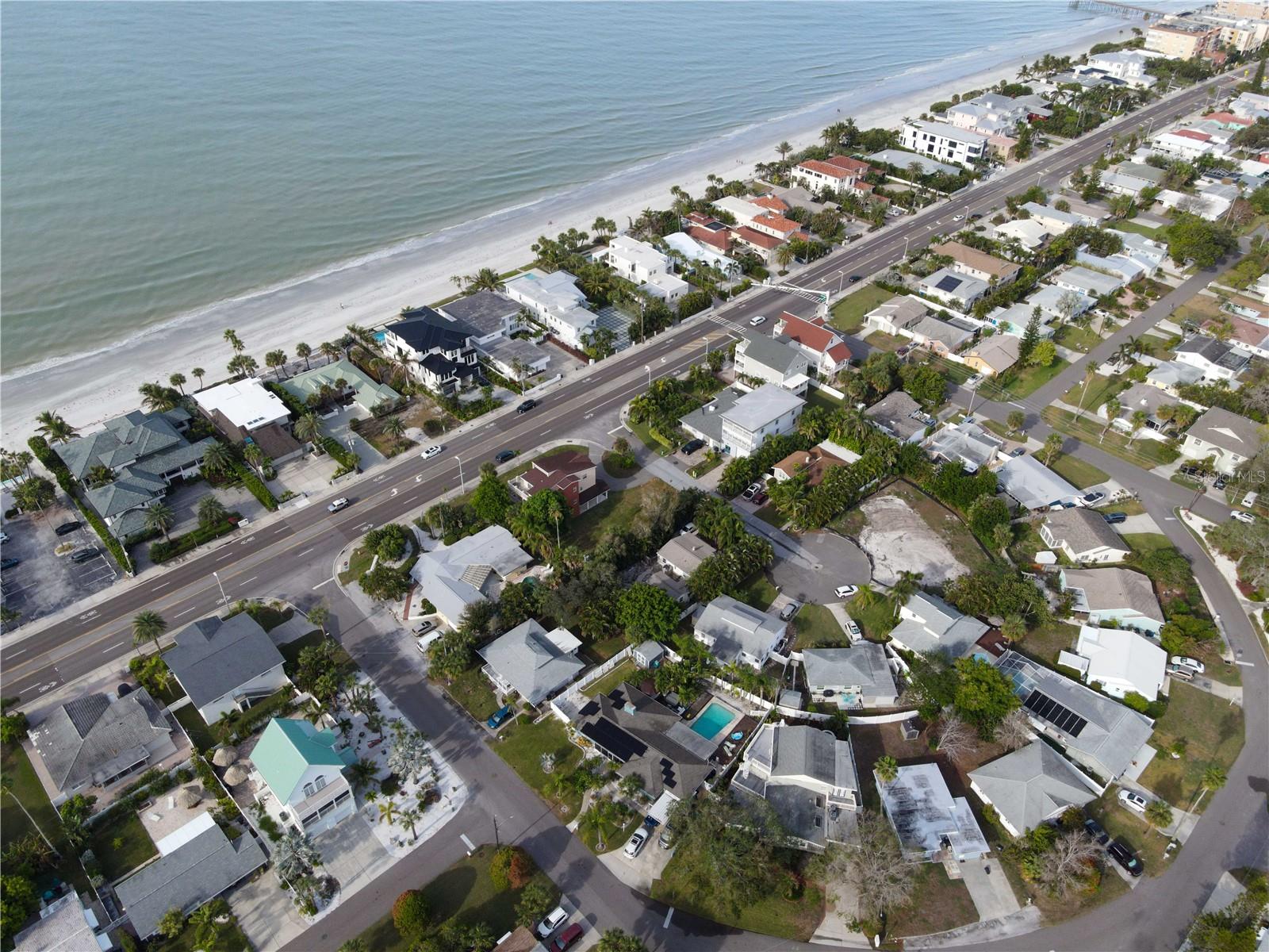 Image 7 of 11 For 30 160th Court 22