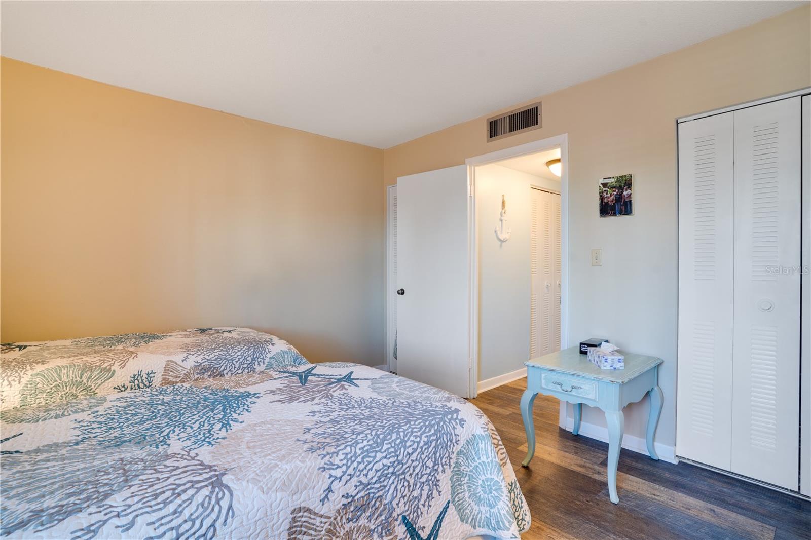 Image 21 of 35 For 420 64th Avenue 207
