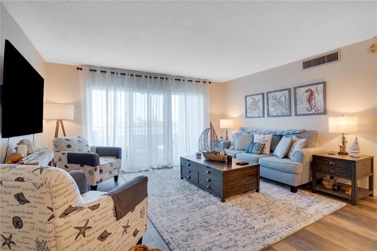 Image 8 of 35 For 420 64th Avenue 207