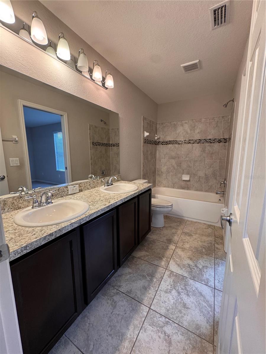 Image 9 of 14 For 5051 Cactus Needle Lane