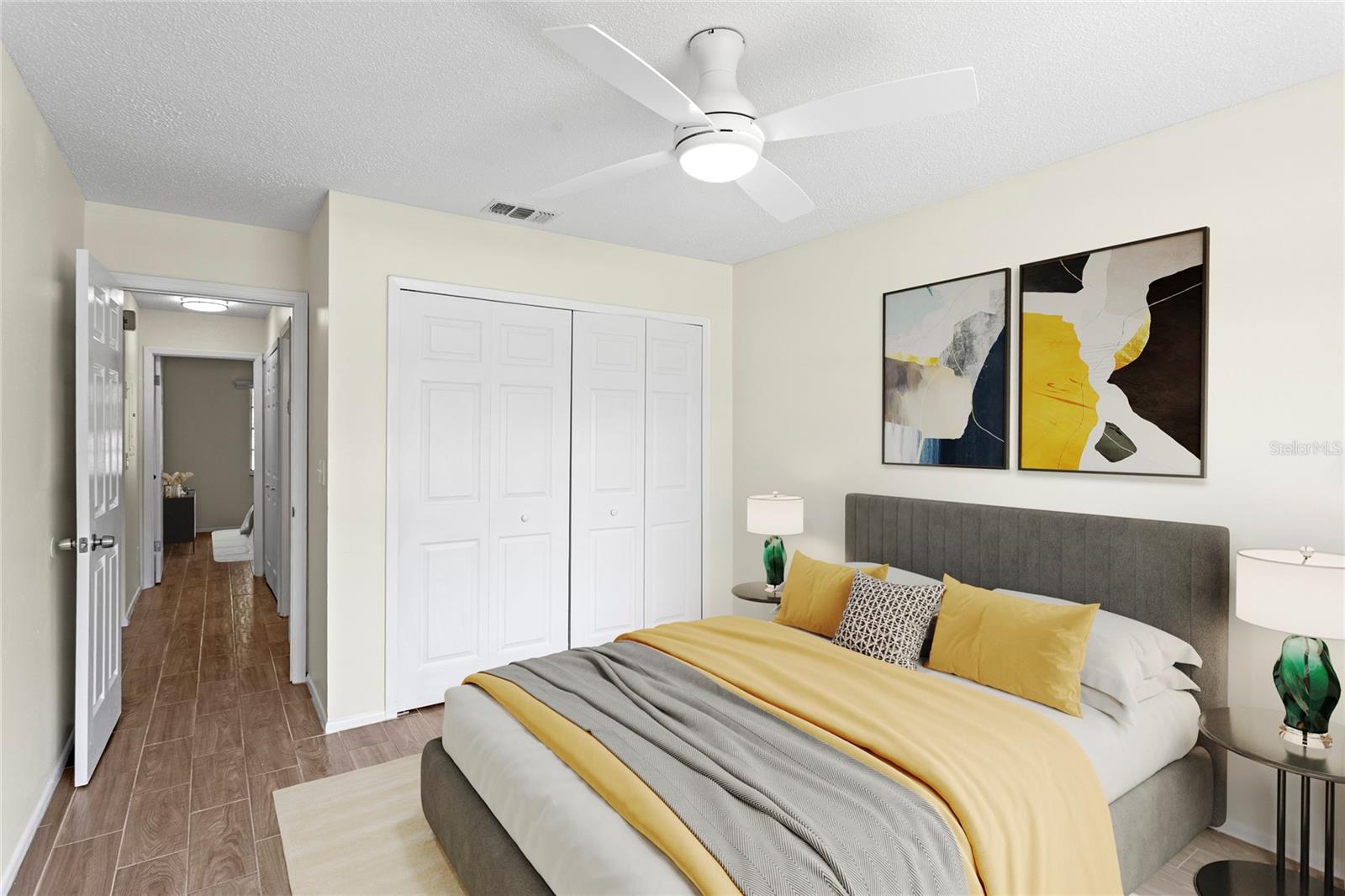 Image 18 of 31 For 13046 Leverington Street