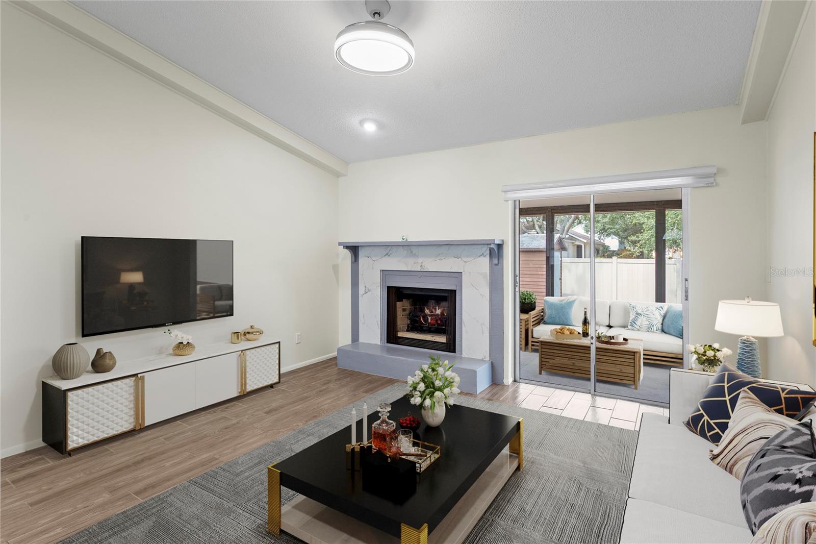 Image 7 of 31 For 13046 Leverington Street