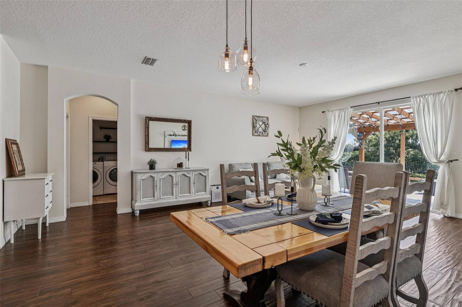 Image 12 of 63 For 13101 Done Groven Drive