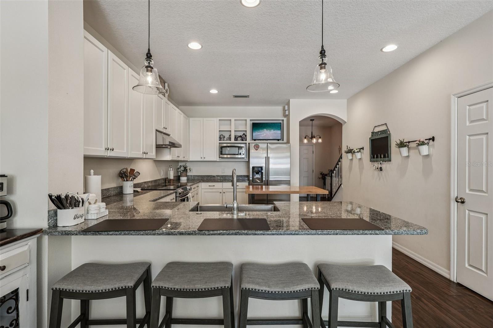 Image 13 of 63 For 13101 Done Groven Drive