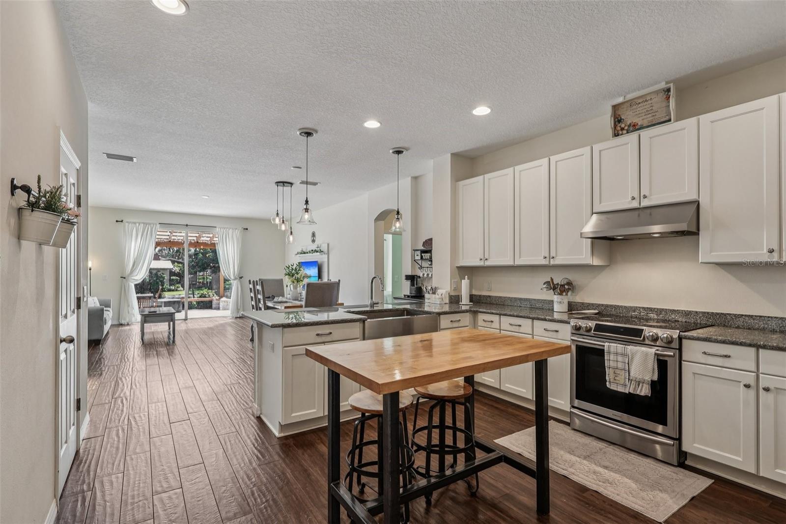 Image 15 of 63 For 13101 Done Groven Drive