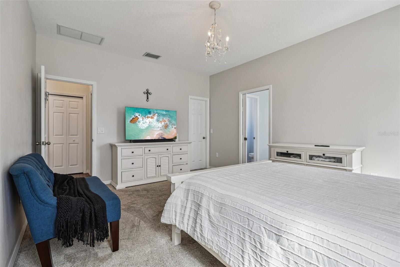 Image 24 of 63 For 13101 Done Groven Drive