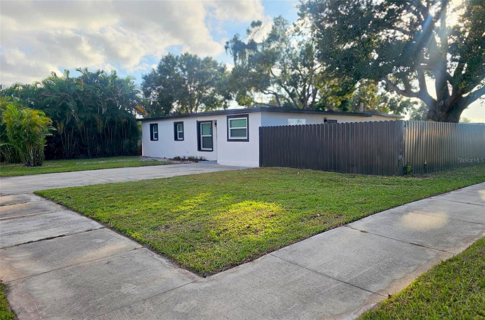 Image 2 of 22 For 6020 Olive Avenue