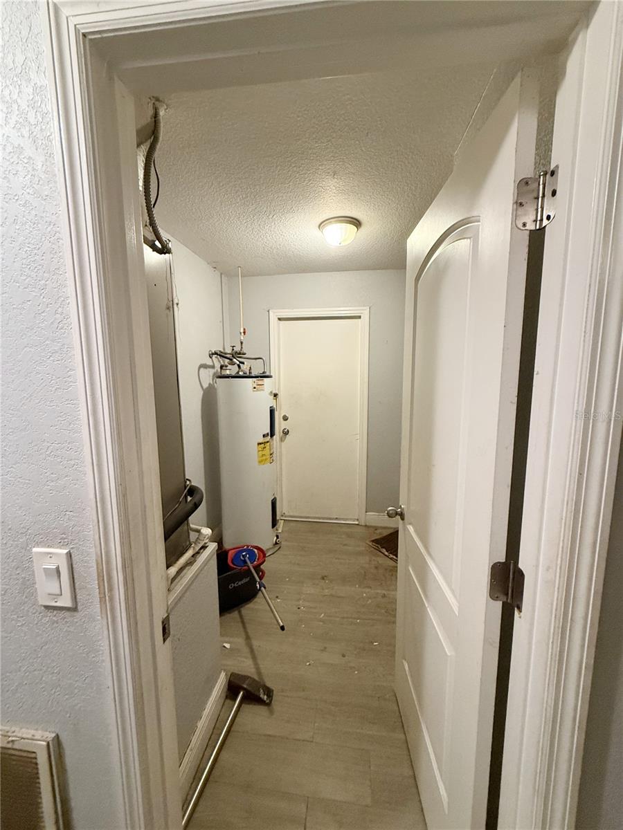 Image 11 of 22 For 1521 Saint Elizabeth Place