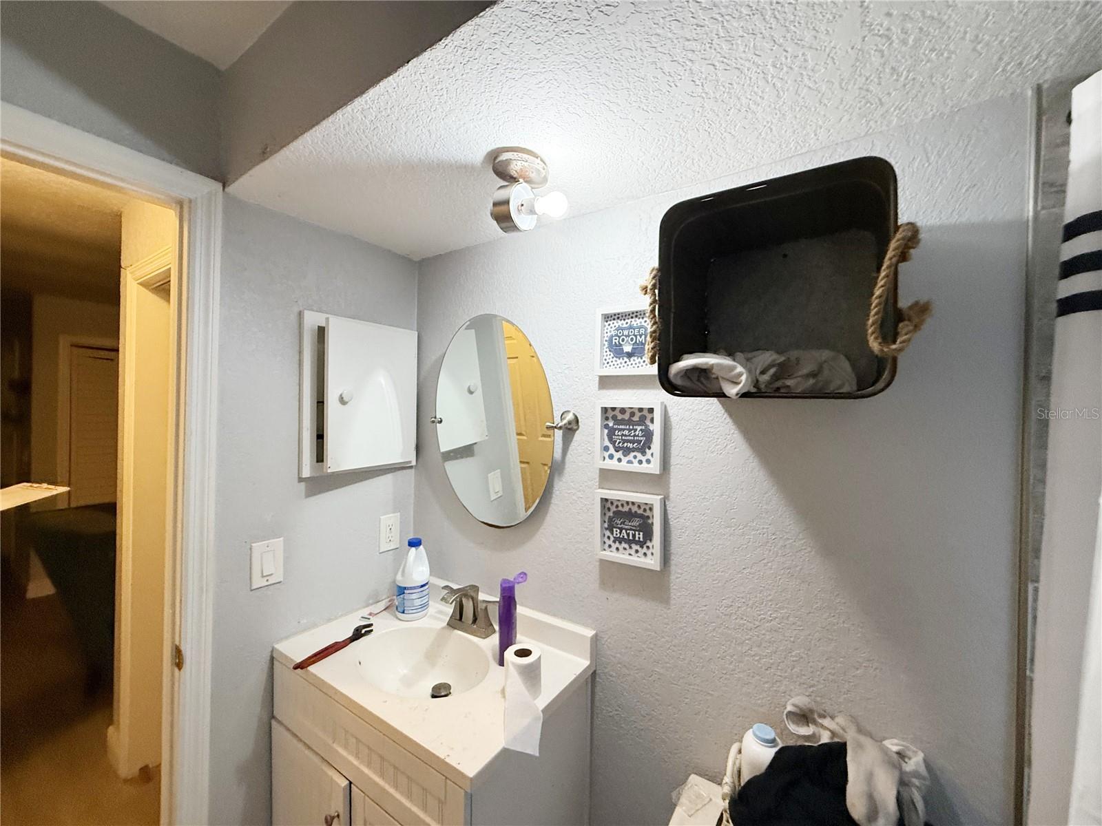 Image 5 of 22 For 1521 Saint Elizabeth Place