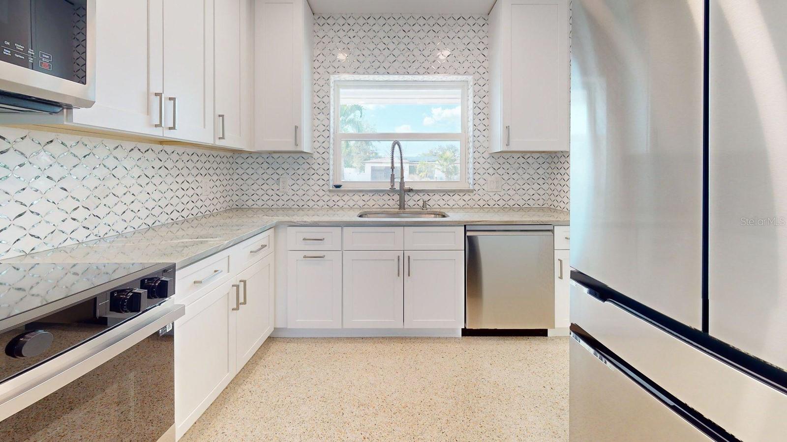 Image 10 of 48 For 10133 4th Street E