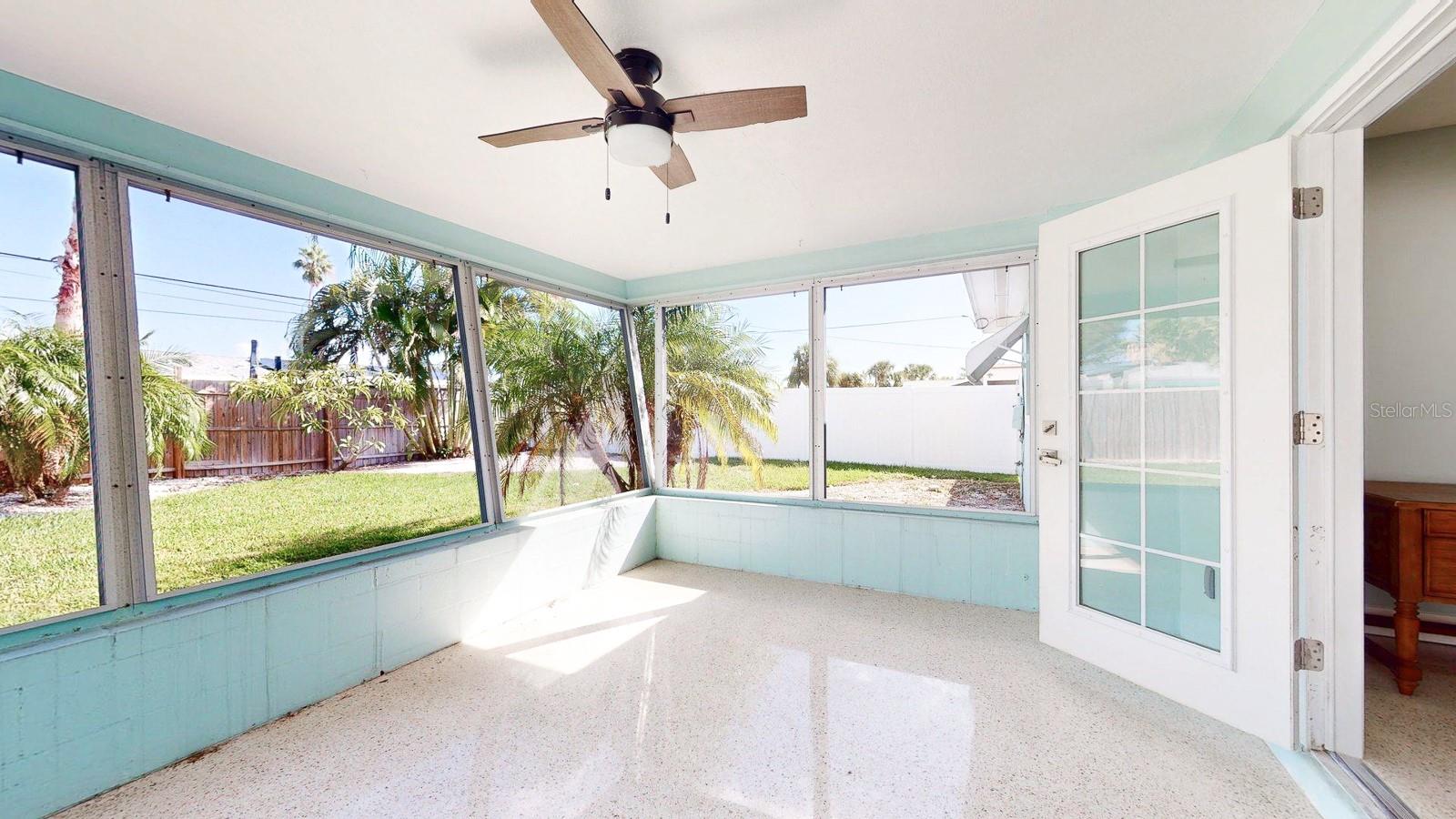 Image 17 of 48 For 10133 4th Street E