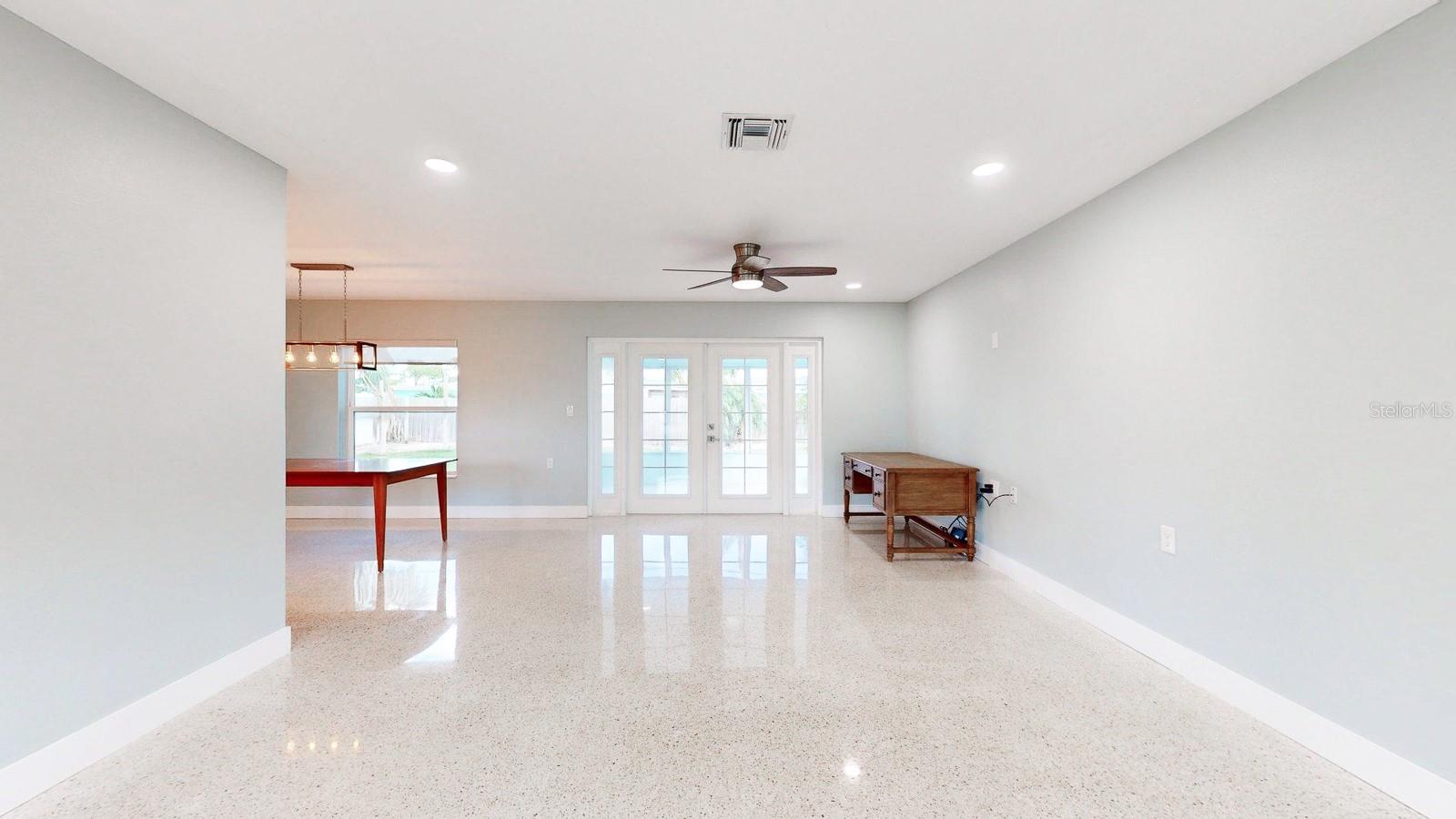 Image 4 of 48 For 10133 4th Street E