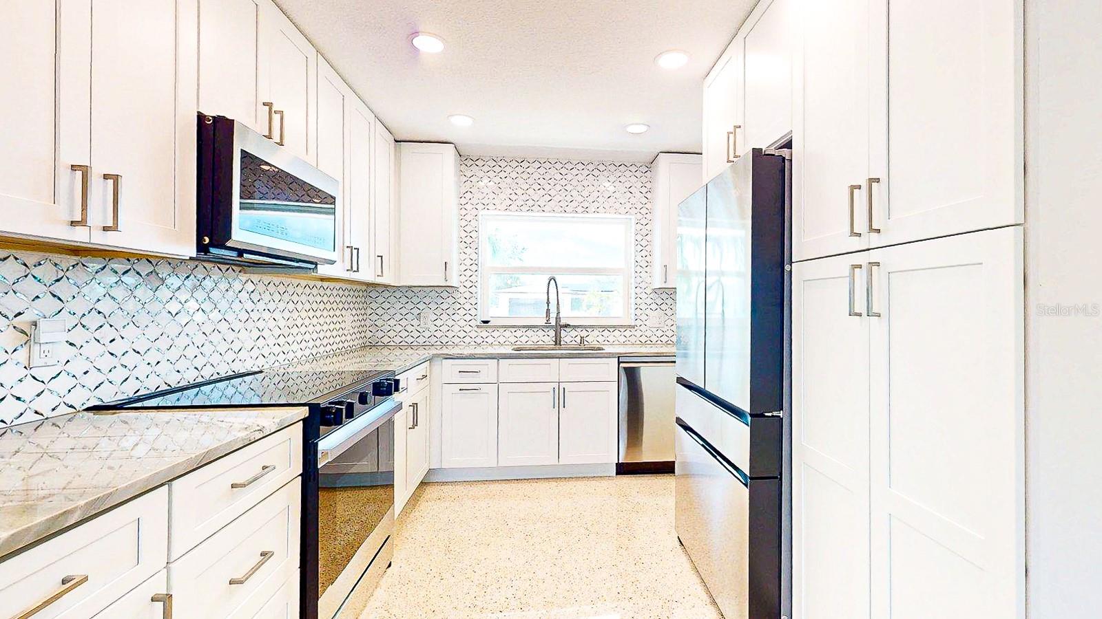 Image 8 of 48 For 10133 4th Street E